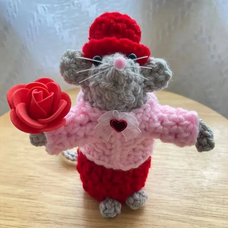 🔥LAST DAY 50% OFF - 💖🐭Crochet Valentine Mouse Couple