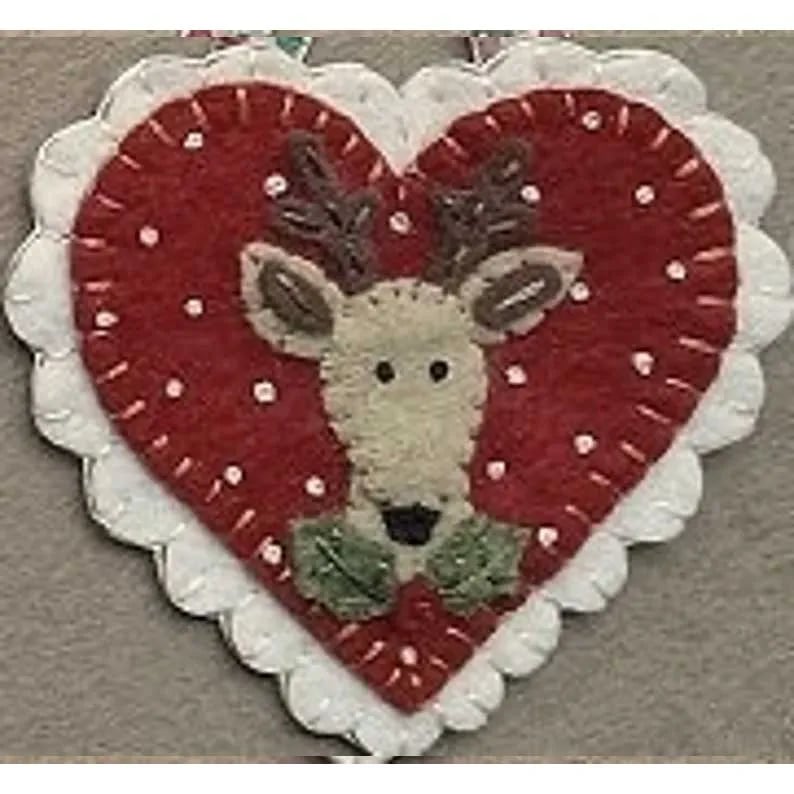 Pre-Cut Wool Blend Felt Holiday Hearts Ornament Kit